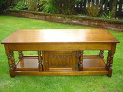 Old Charm Solid Oak Coffee Tab