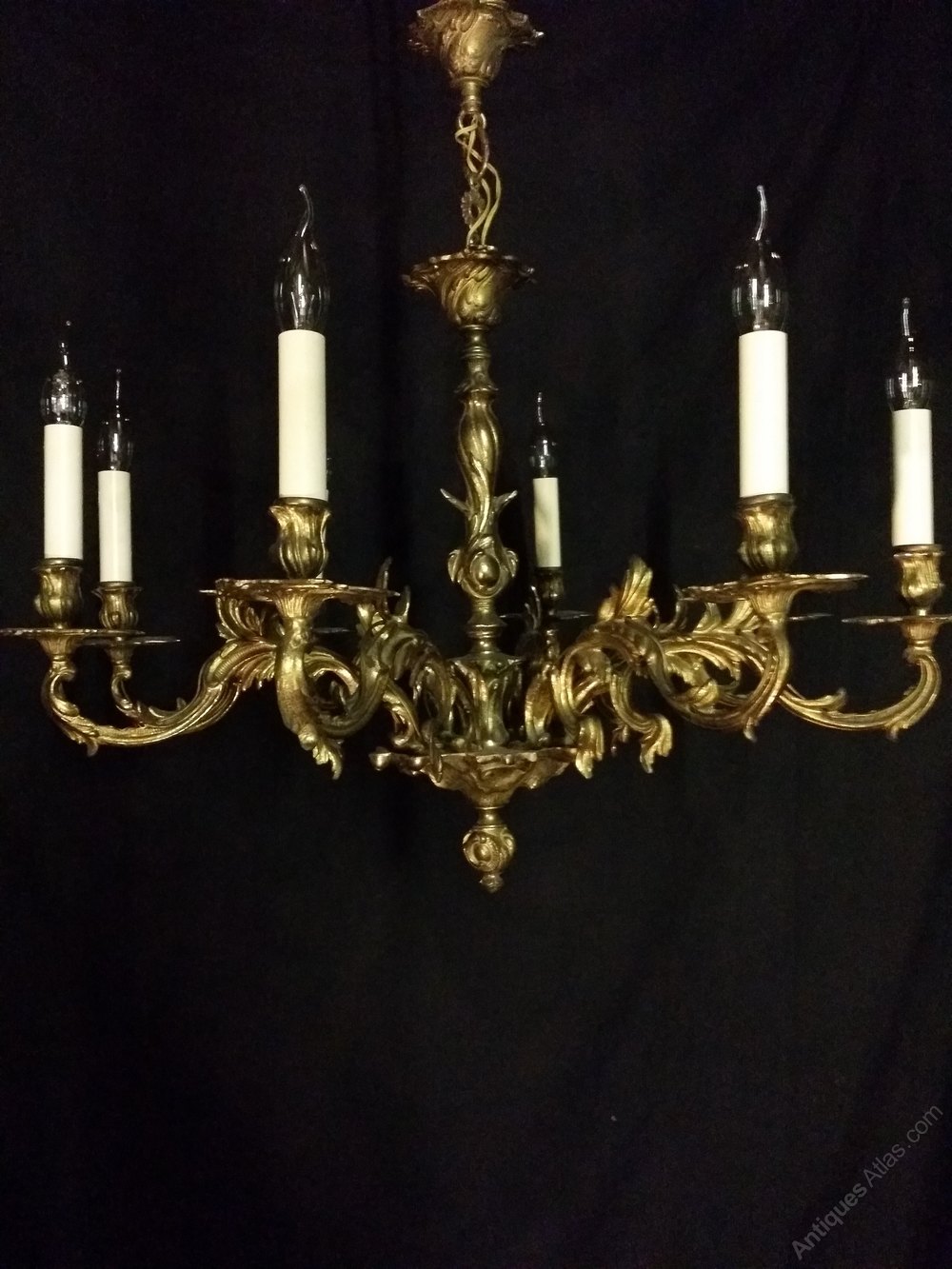 French Chandeliers Flemish This Is A Large Very Good Quality French Rococo Style Gilded Cast Bronze Eight Light Chandelier It In Excellent Condition Retaining Much Of Its Original