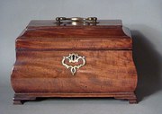 Antique Georgian Mahogany Bomb