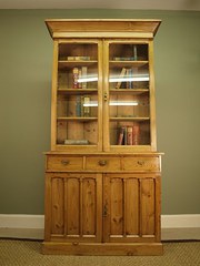 Victorian BookcaseCabinet  sma