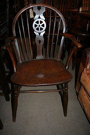 Antiqeu Elm Windsor Chair
