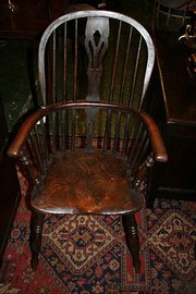 antique furniture elm windsor chair Antique Elm Windsor Chair