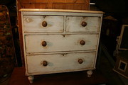 Victorian Painted Pine Chest o