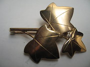 A Geoffrey G Bellamy Ivy Leaf
