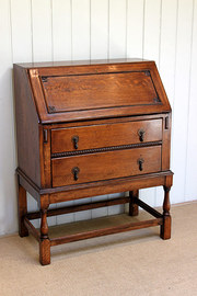 1920s Solid Oak Bureau