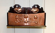 Arts and Crafts Letter Rack En