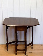 Solid Oak Gateleg Table Englan