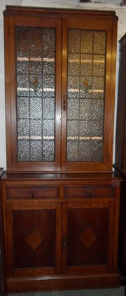 1930s dresser