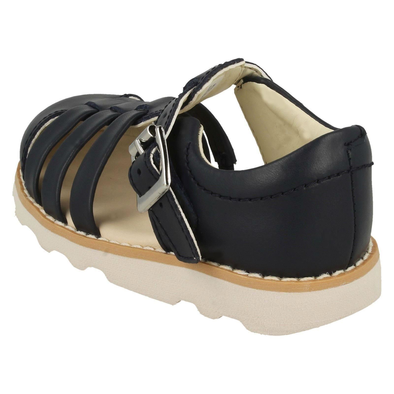 Childrens Boys Girls Clarks Closed Toe Sandals Crown Stem