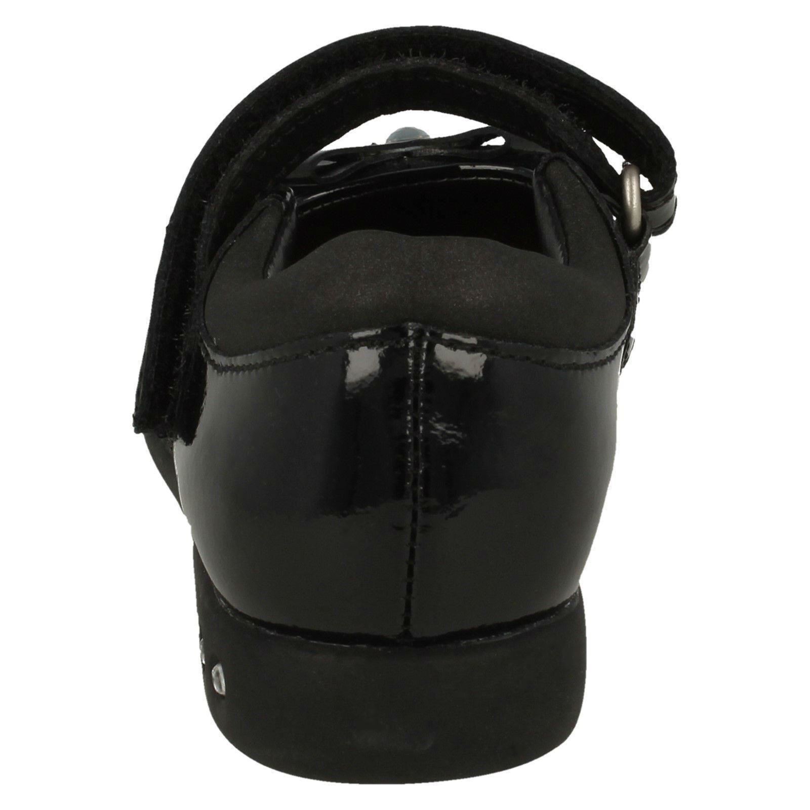 Girls Clarks Bow Detail School Shoes /'Prime Skip/'