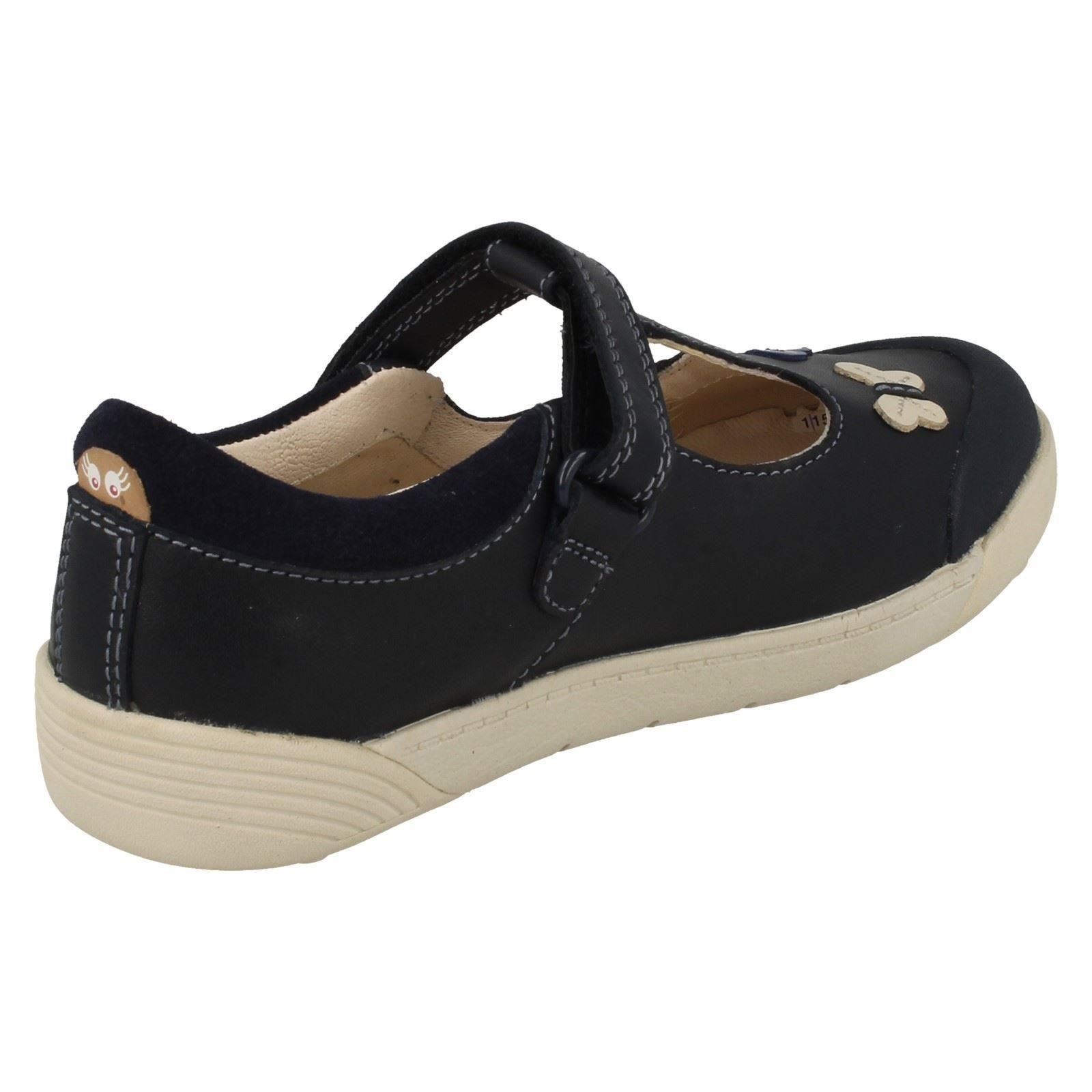 Ragazze Clarks Scarpe T-bar /'Lil FOLK FLO/'