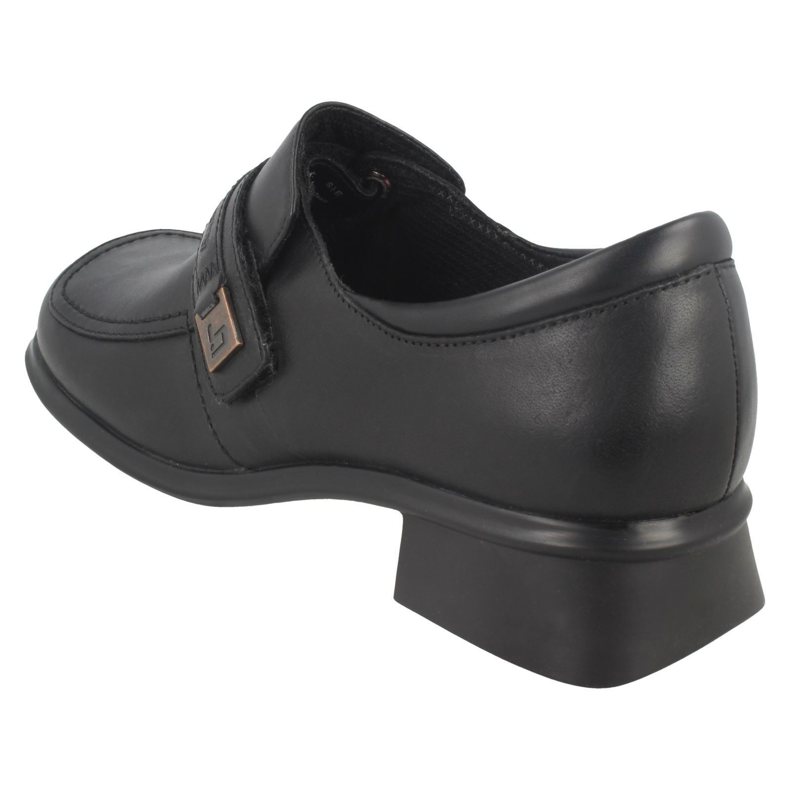 Girls Bootleg By Clarks Chunky Heel School Shoes /'Nominate/'