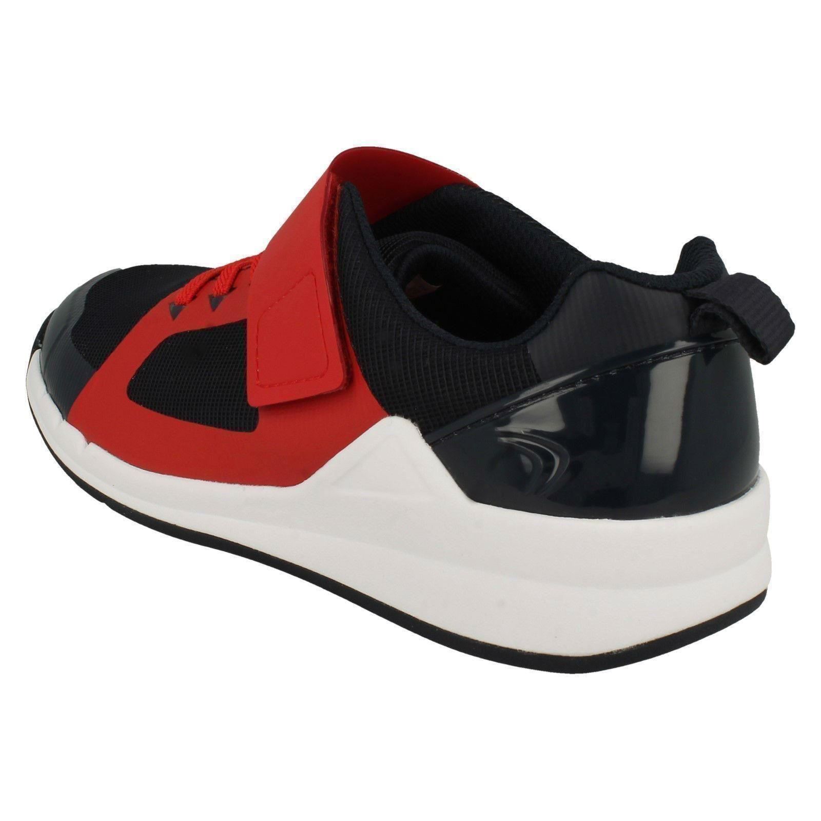 Boys Clarks Elasticated Lace Detailed Trainers Orbit Race