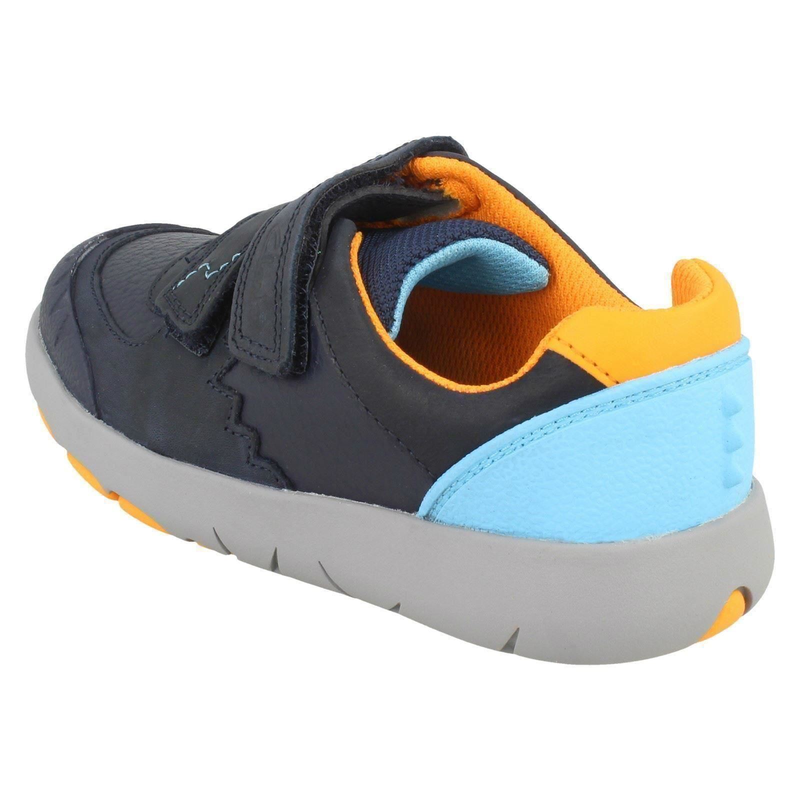Boys Clarks Leather Hook /& Loop Shoes *Rex Quest K*