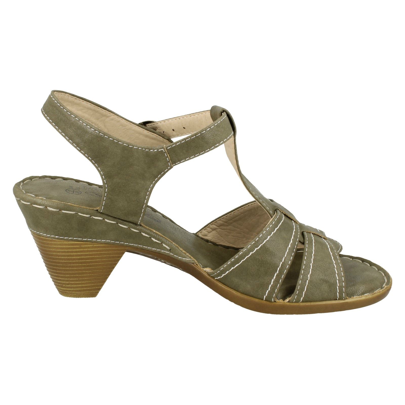 Ladies Spot On Mid Heel T Bar /'Sandal/'