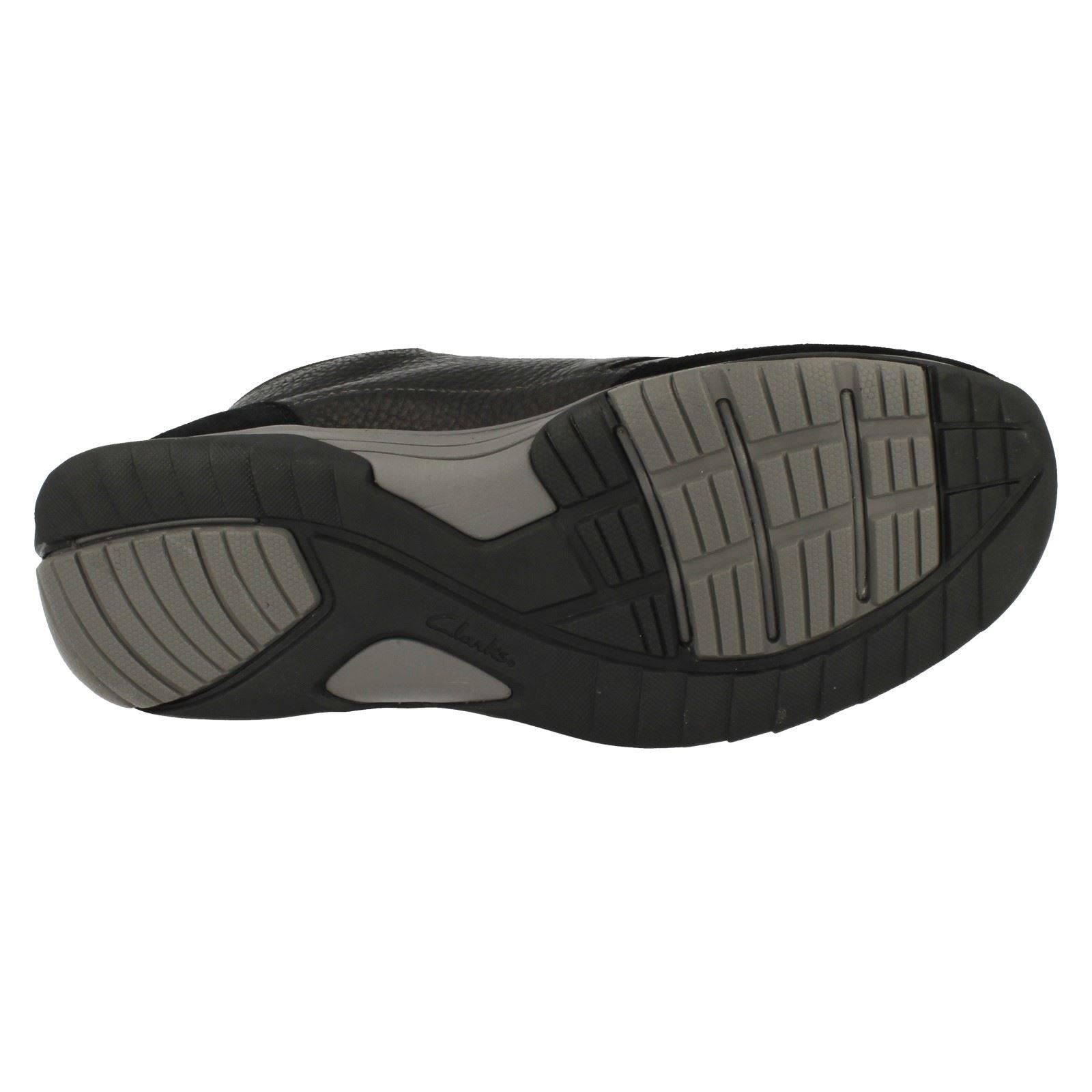 clarks baystone top gtx