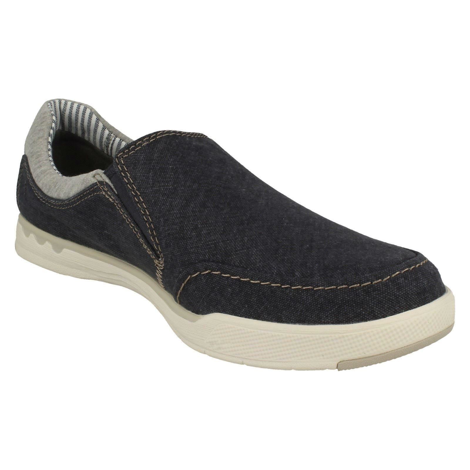 Mens Clarks Casual Canvas Shoes Step Isle Slip
