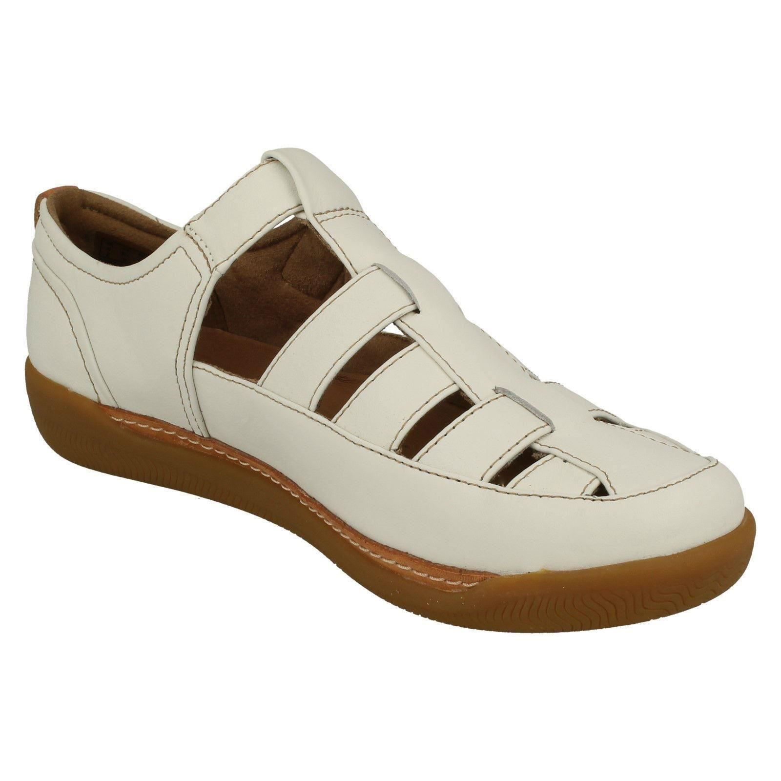 Ladies Clarks Unstructured Casual Shoes /'Un Haven Cove/'