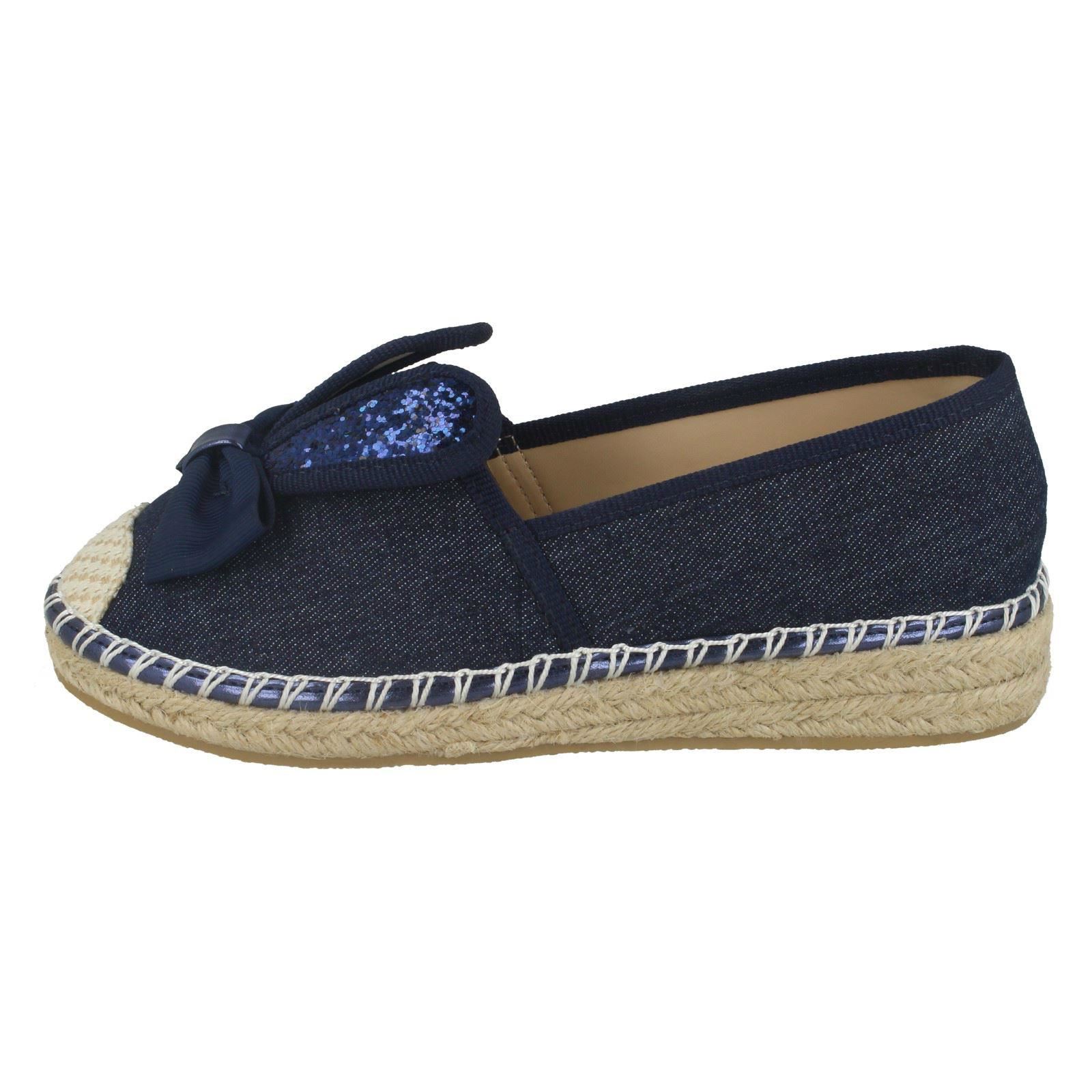 /'Girls Spot On/' Bunny Ears Casual Shoes H2R417