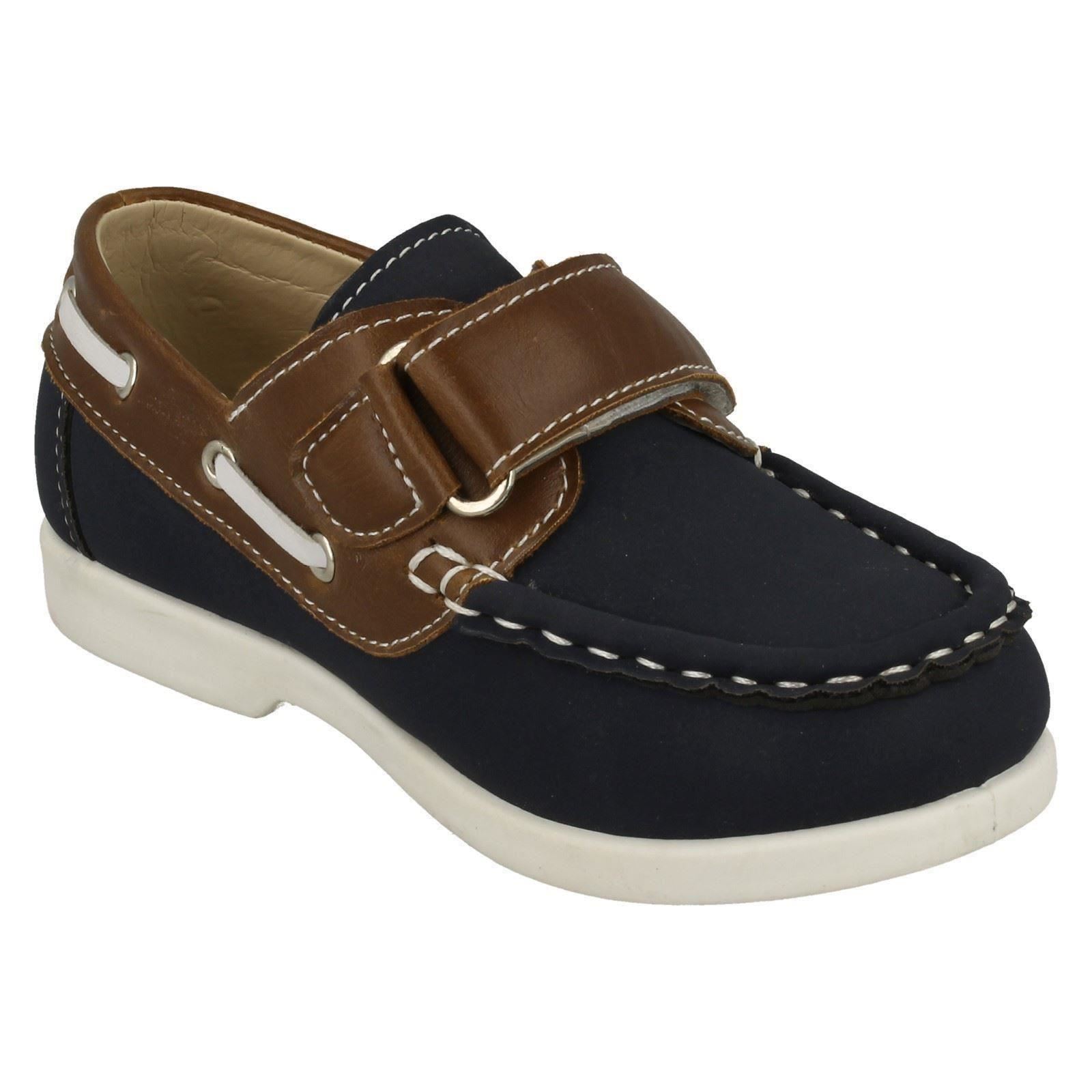 Boys JCDees Loafer Style /'Shoes/'