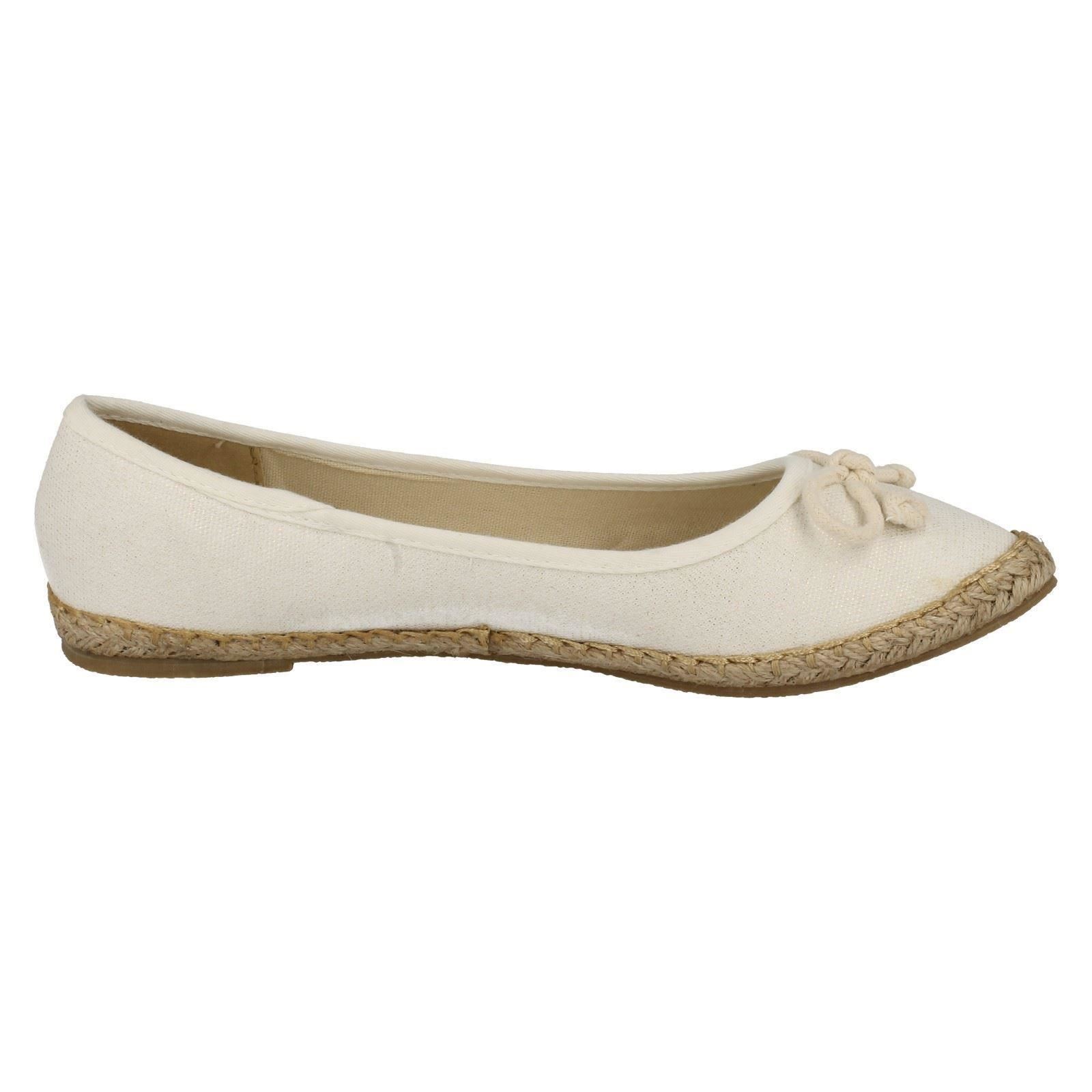Ladies Spot On Flat Espadrille Ballerina With *Bow Vamp*