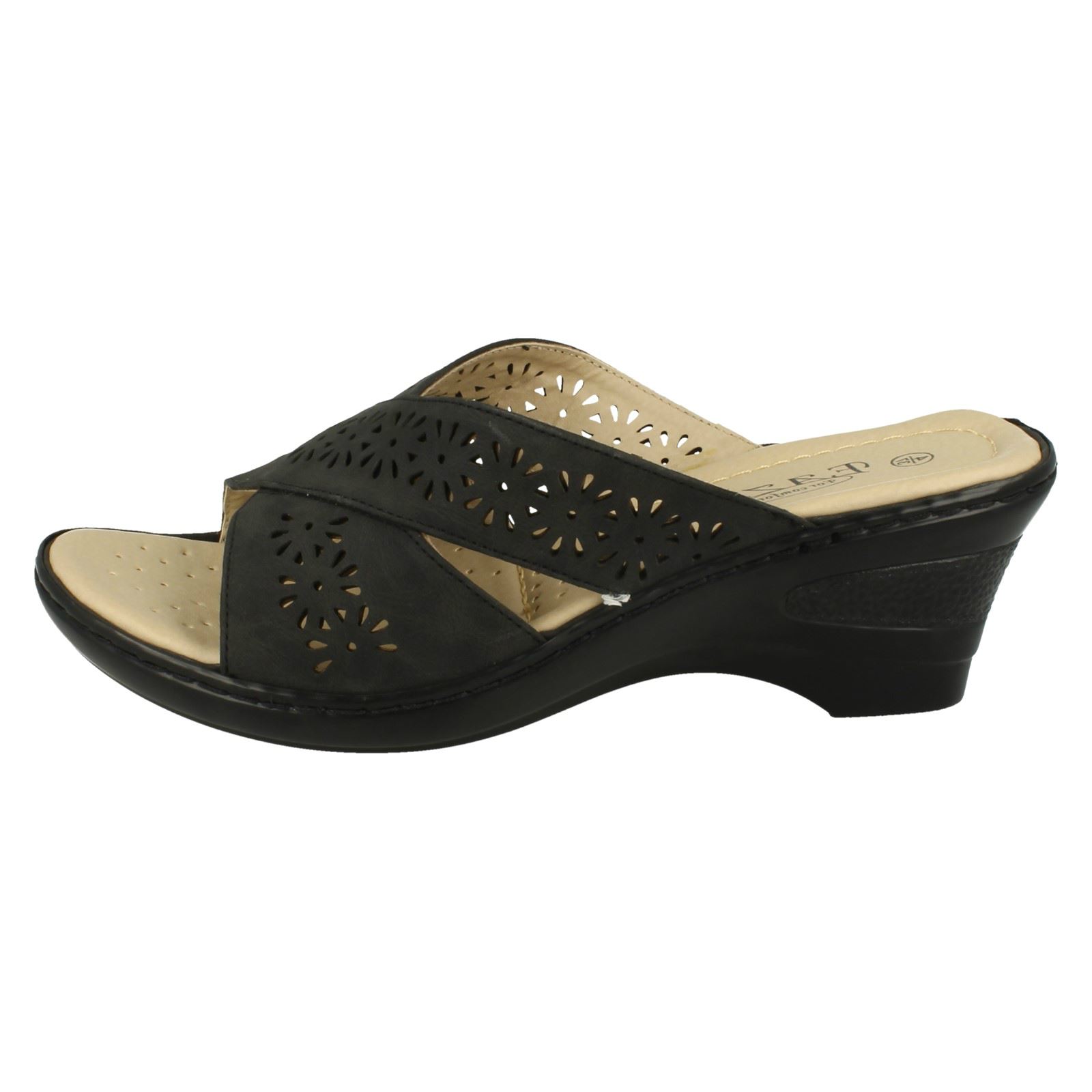Femmes Eaze Slip on Casual Mid Wedge Mules
