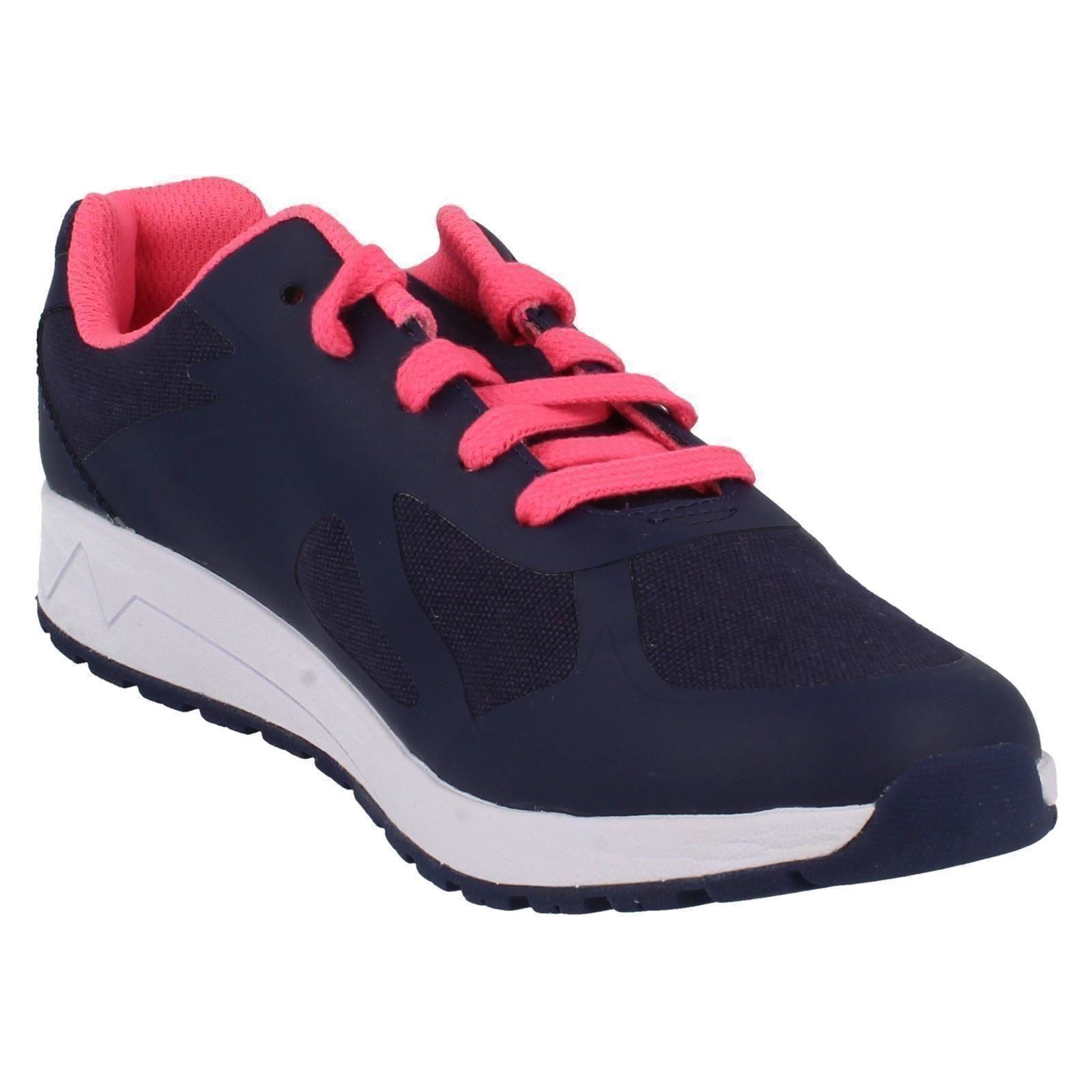 Filles Clarks Cica Casual Crochet /& Boucle//à Lacets Textile Baskets Adven Maze Jnr