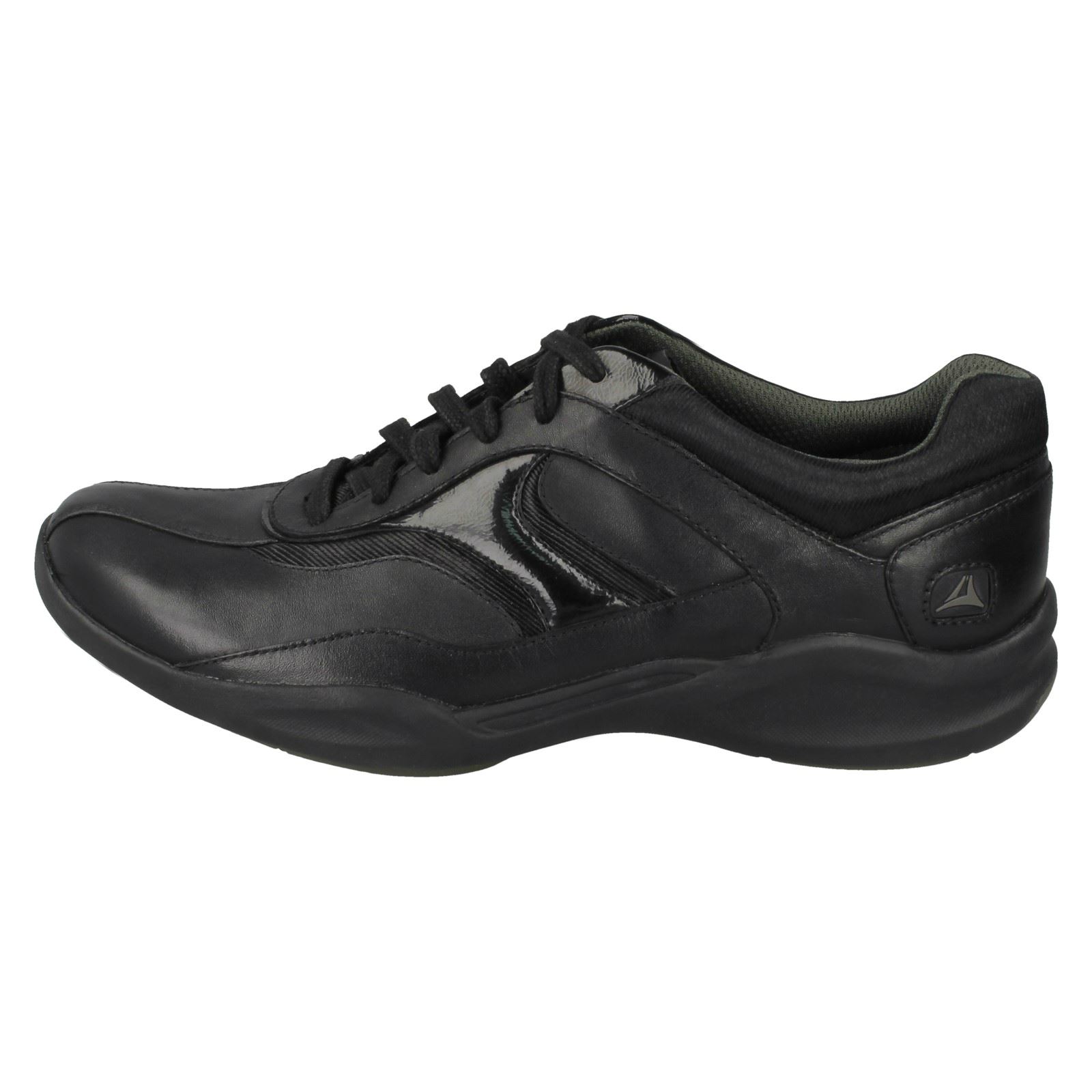 Ladies Clarks Casual Trainers Wave Flow Lace