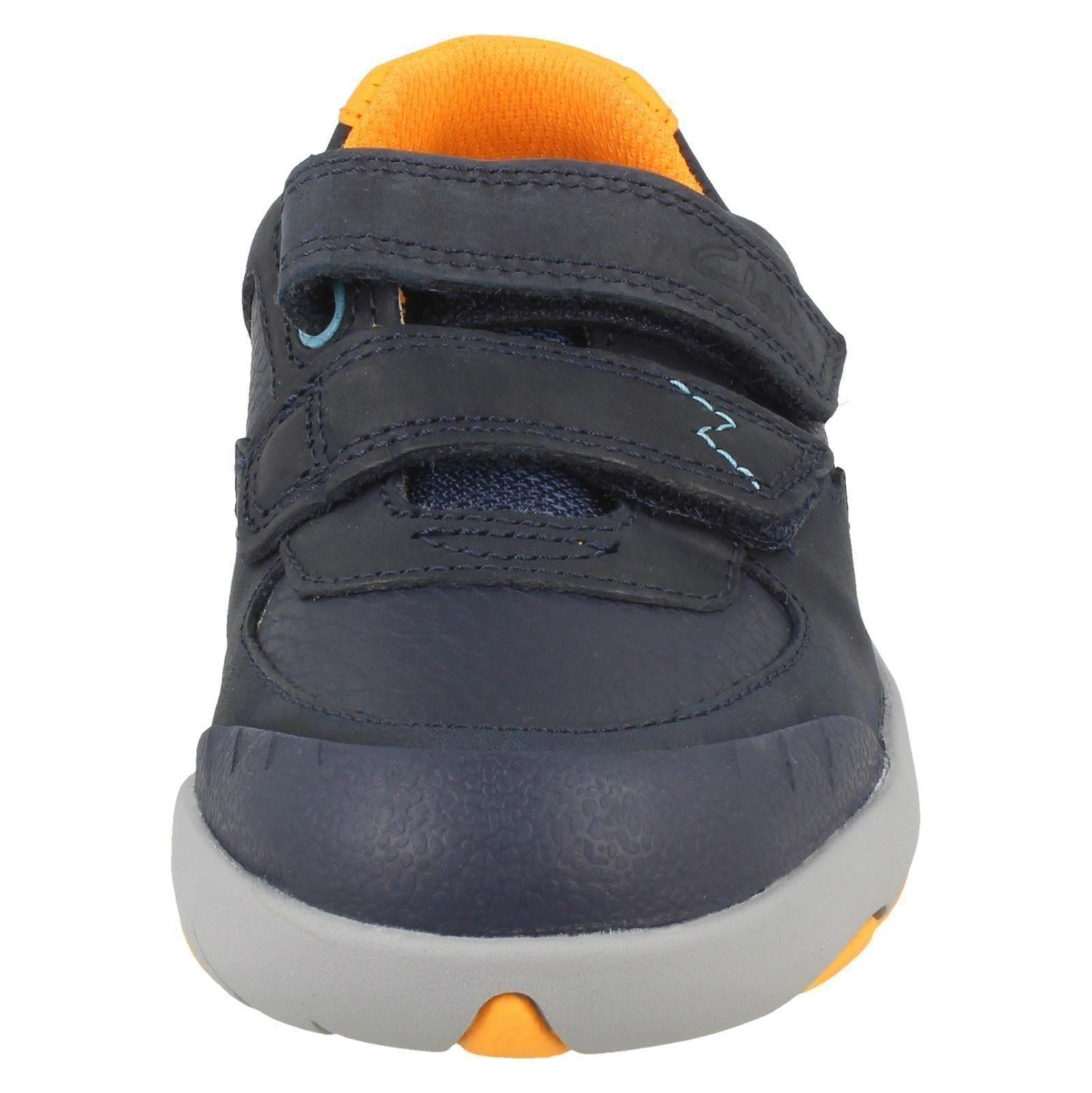 Boys Clarks Leather Hook /& Loop Shoes *Rex Quest K*