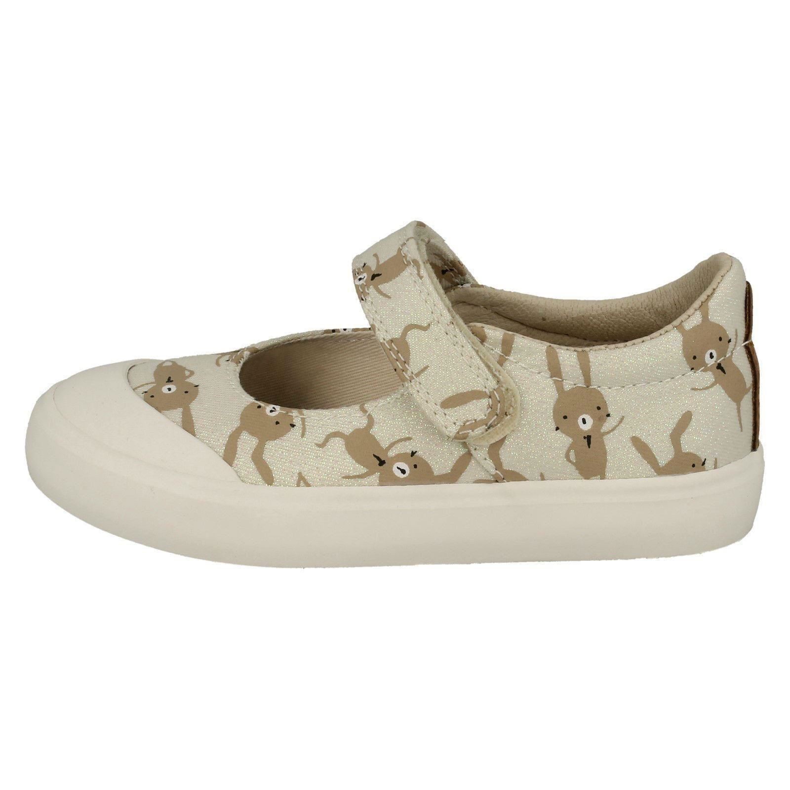 Girls Clarks Single Strap Casual Flats *Comic Buzz*