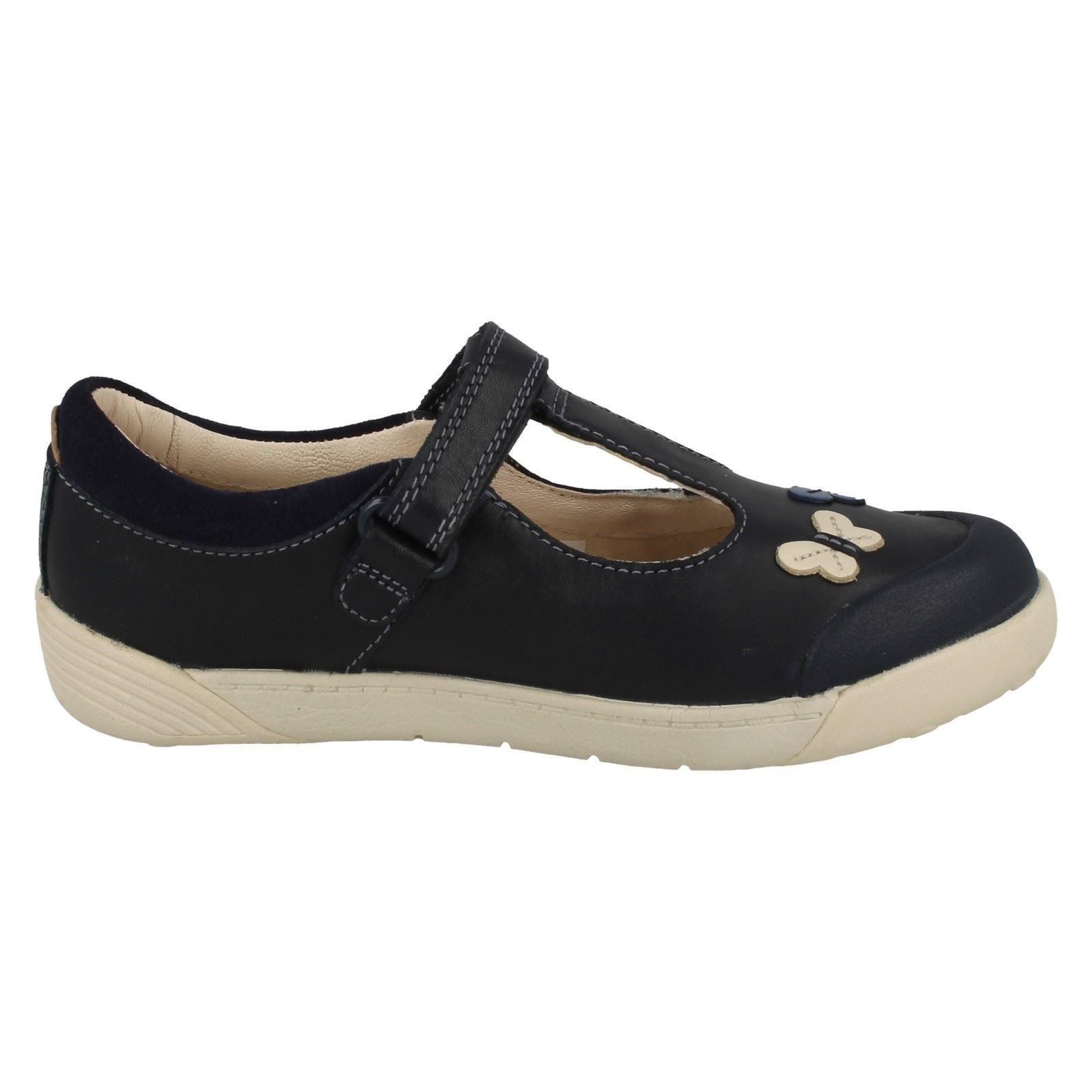 Ragazze Clarks Scarpe T-bar /'Lil FOLK FLO/'