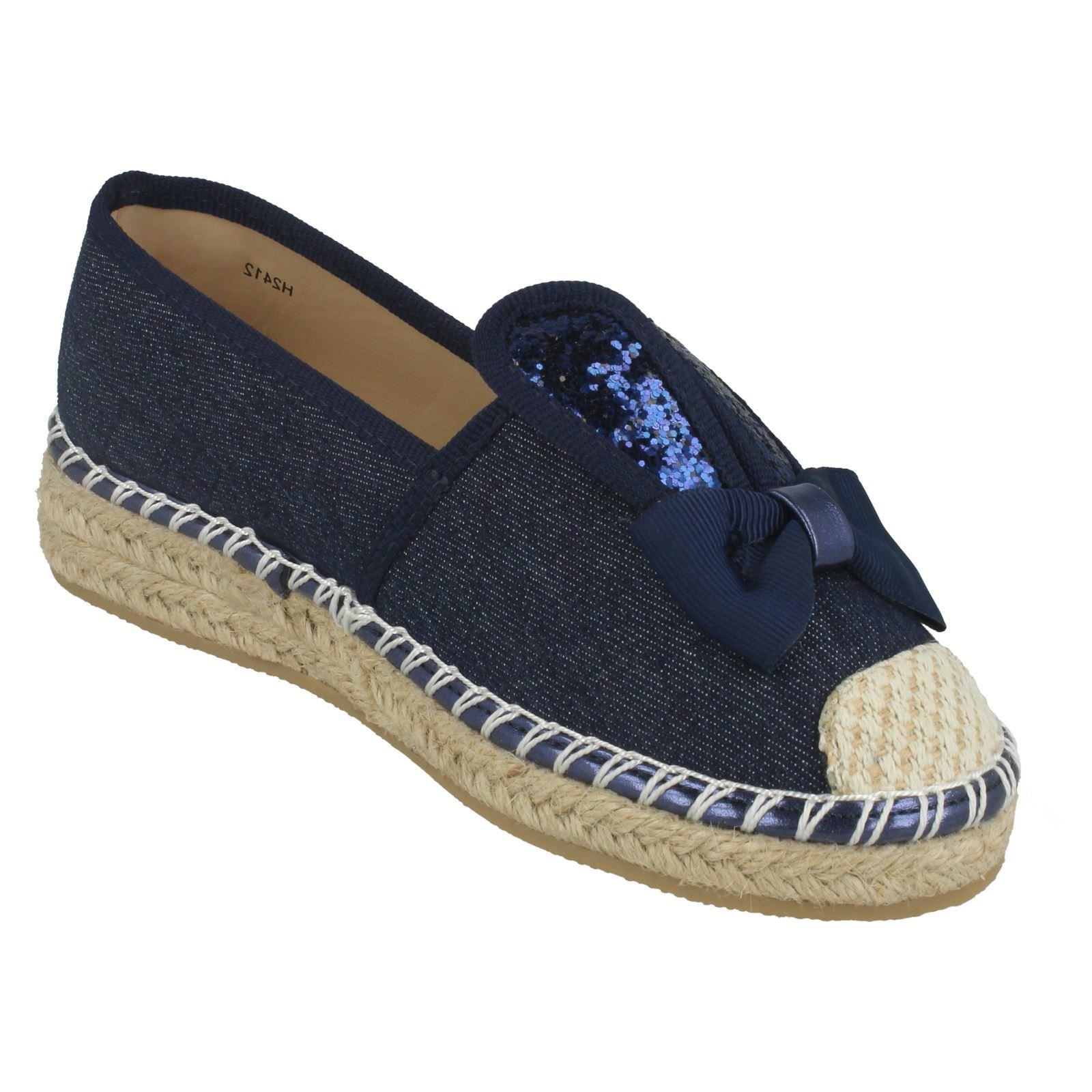 /'Girls Spot On/' Bunny Ears Casual Shoes H2R417