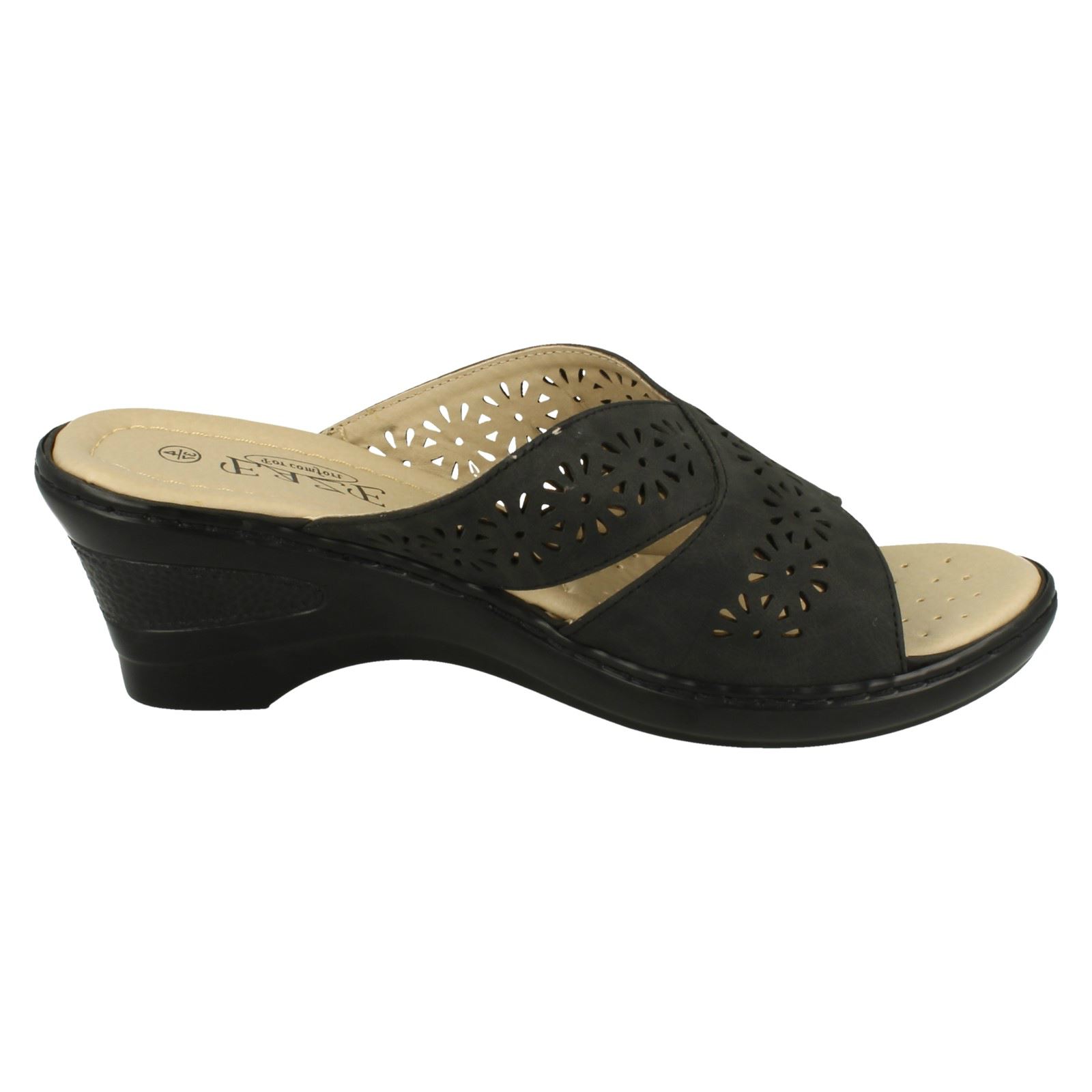 Femmes Eaze Slip on Casual Mid Wedge Mules