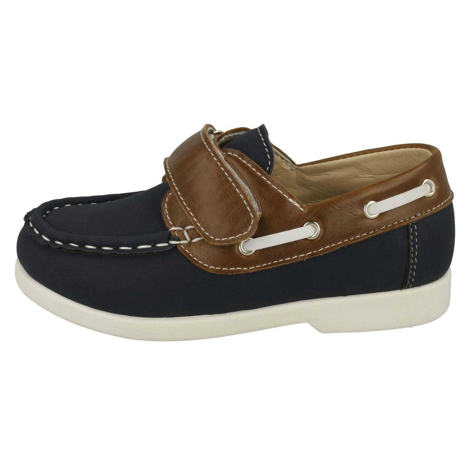 Boys JCDees Loafer Style /'Shoes/'