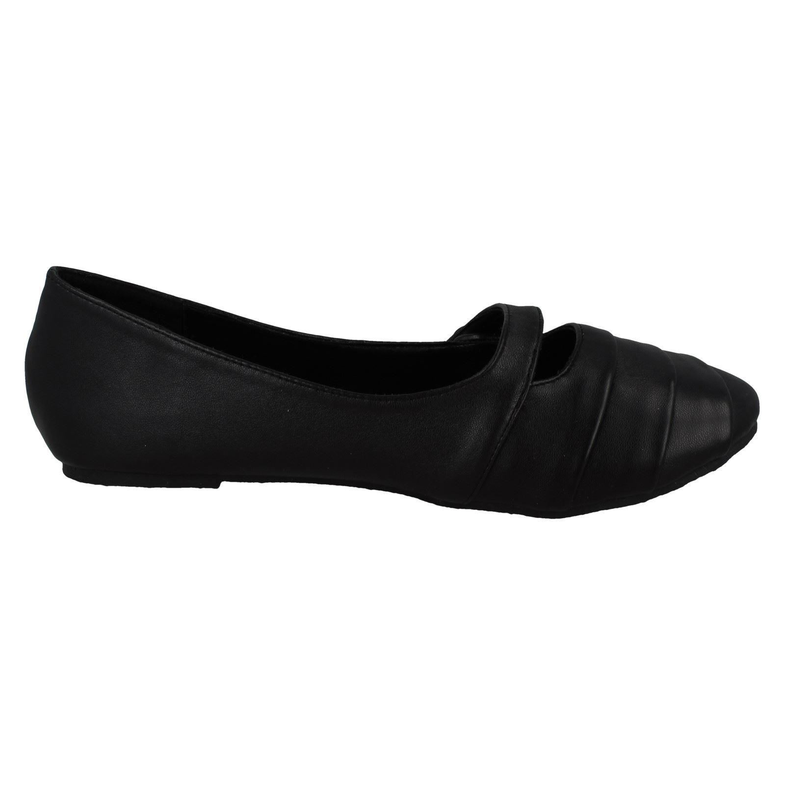 Ladies Spot On Ballerina Style Shoes