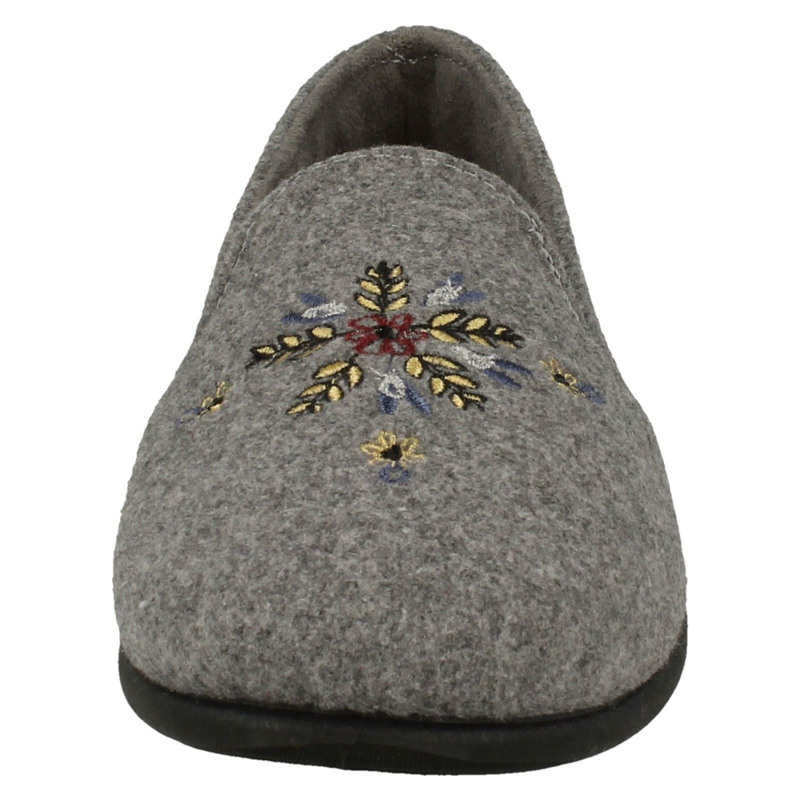 clarks marsha slippers size 5