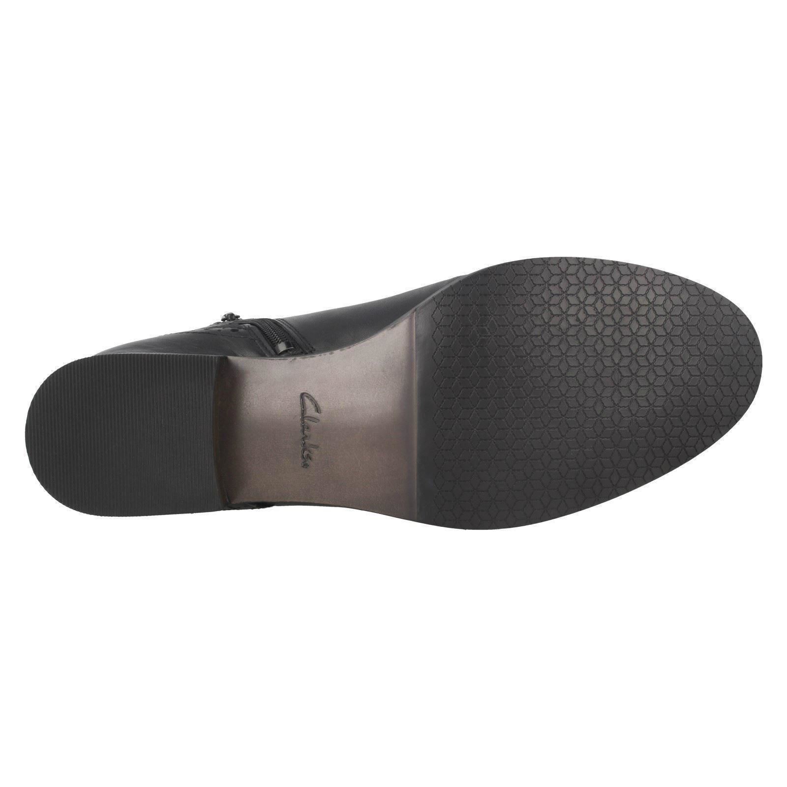 Ladies Clarks Smart Ankle Boots /'Netley Olivia/'