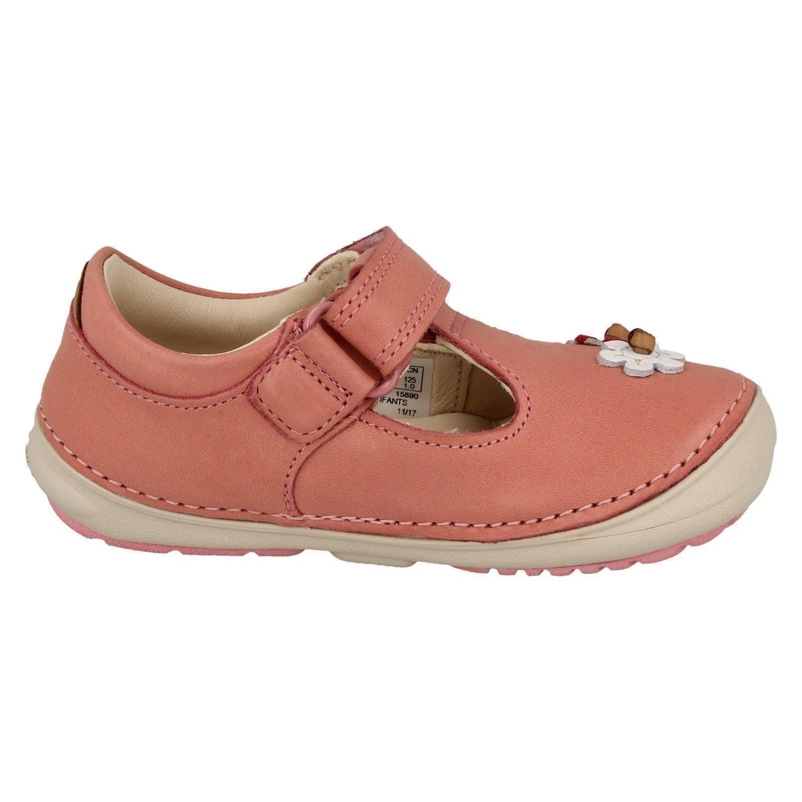 Girls Clarks First Walking Shoes /'Softly Blossom/'