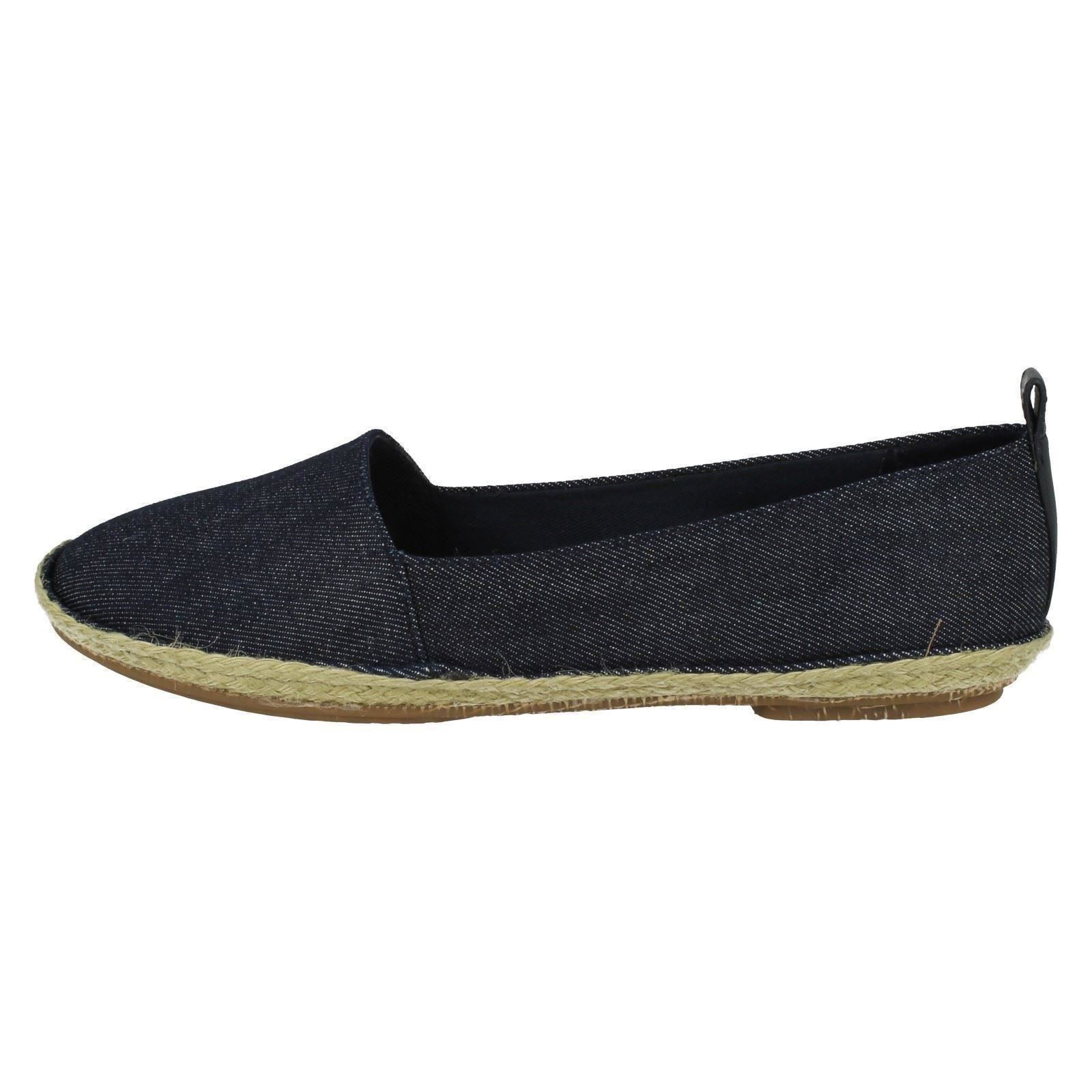 Fashion slip on shoes 42 Fashion slip on shoes 96