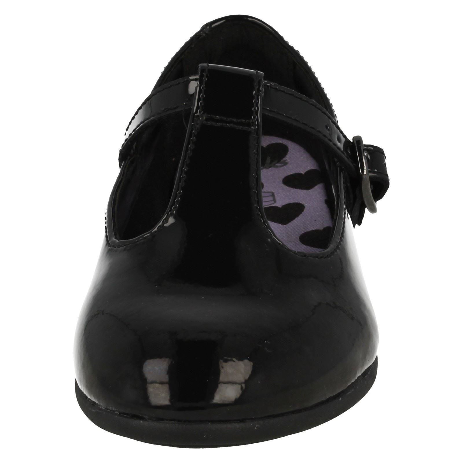 Girls Clarks T-Bar Smart School Shoes /'Selsey Fudge/'