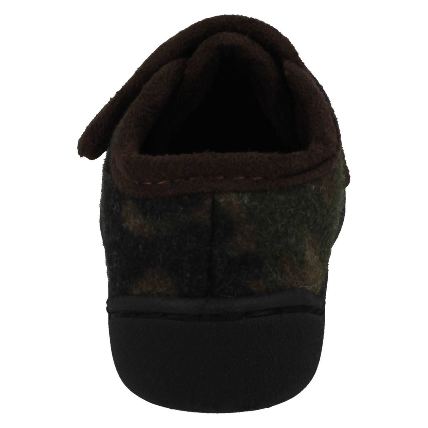 Childrens Clarks Full Slippers *Fest Jump*