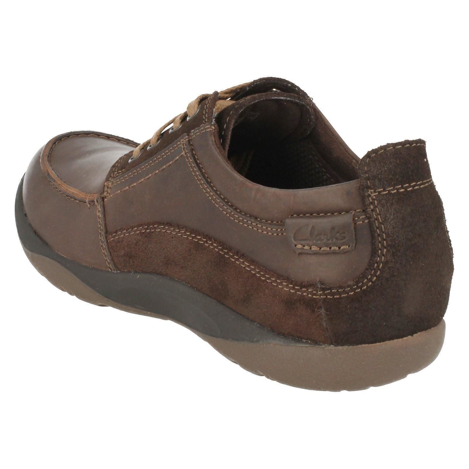 clarks route walk shoes