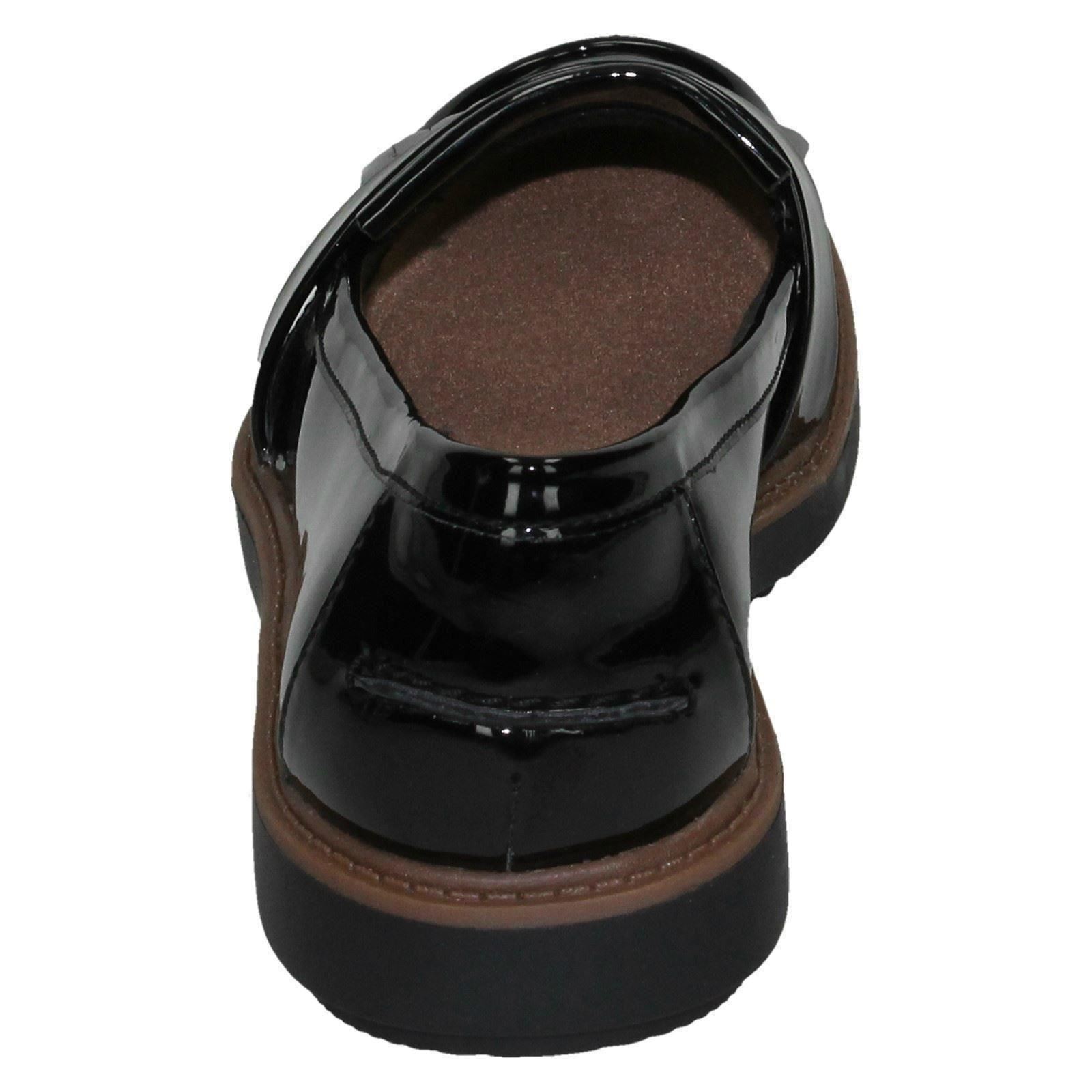Ladies Clarks Slip On Formal Shoes *Raisie Theresa*