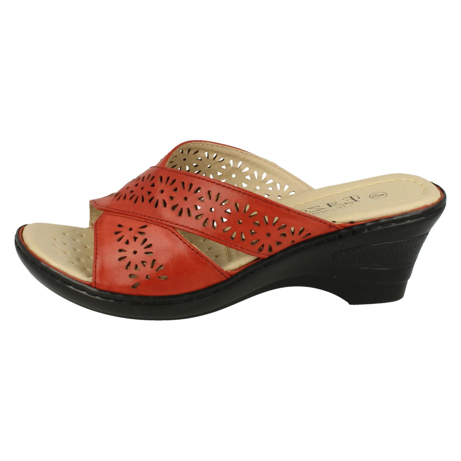 Femmes Eaze Slip on Casual Mid Wedge Mules