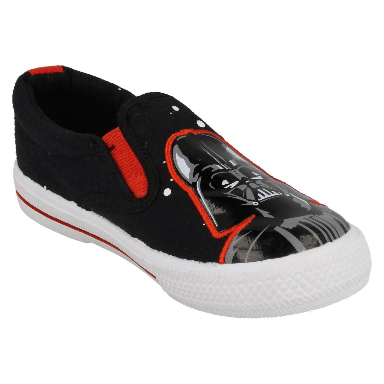 Boys Star Wars /'Earl/' Slip On Canvas Shoe