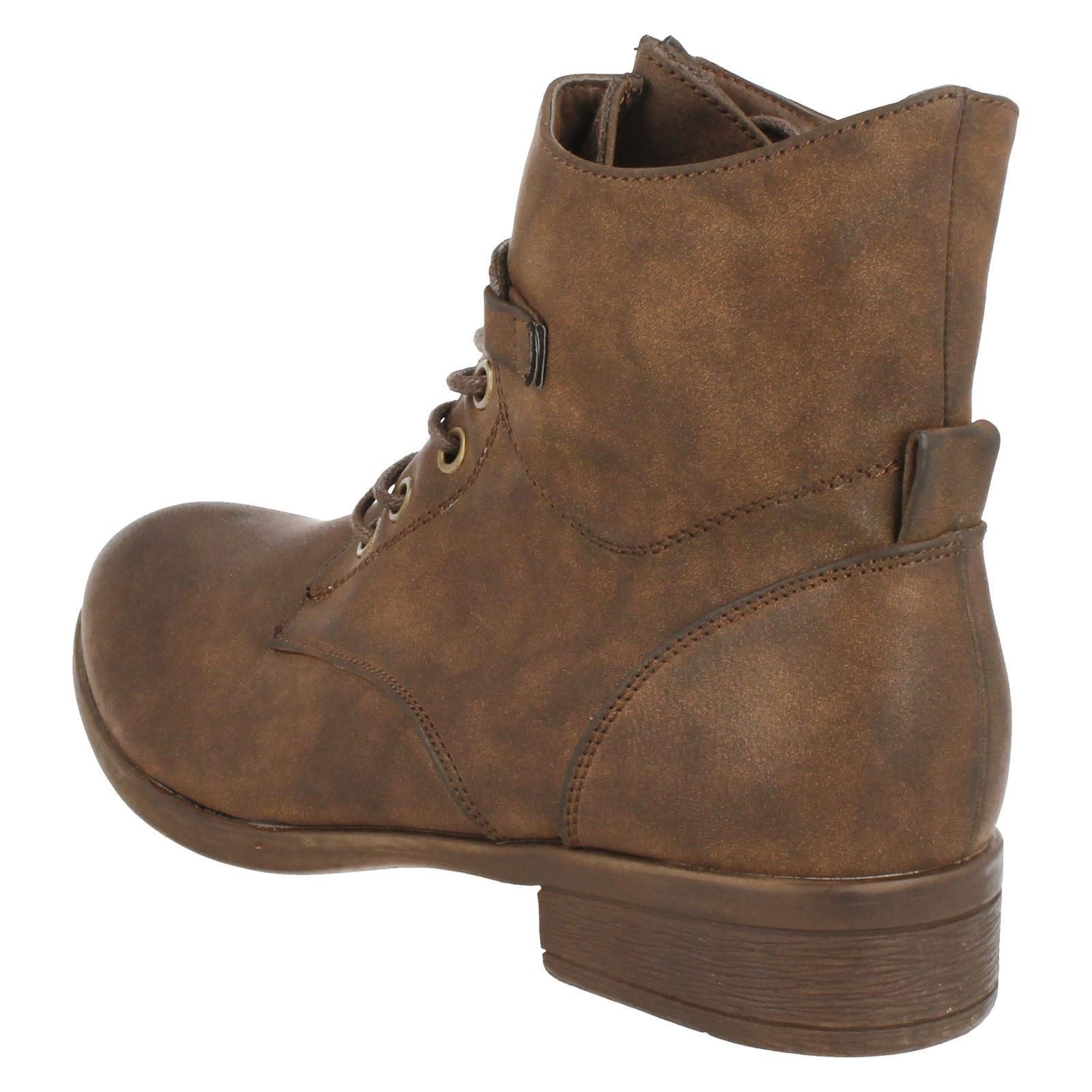 Ladies Spot On Lace Up /'Ankle Boots/'