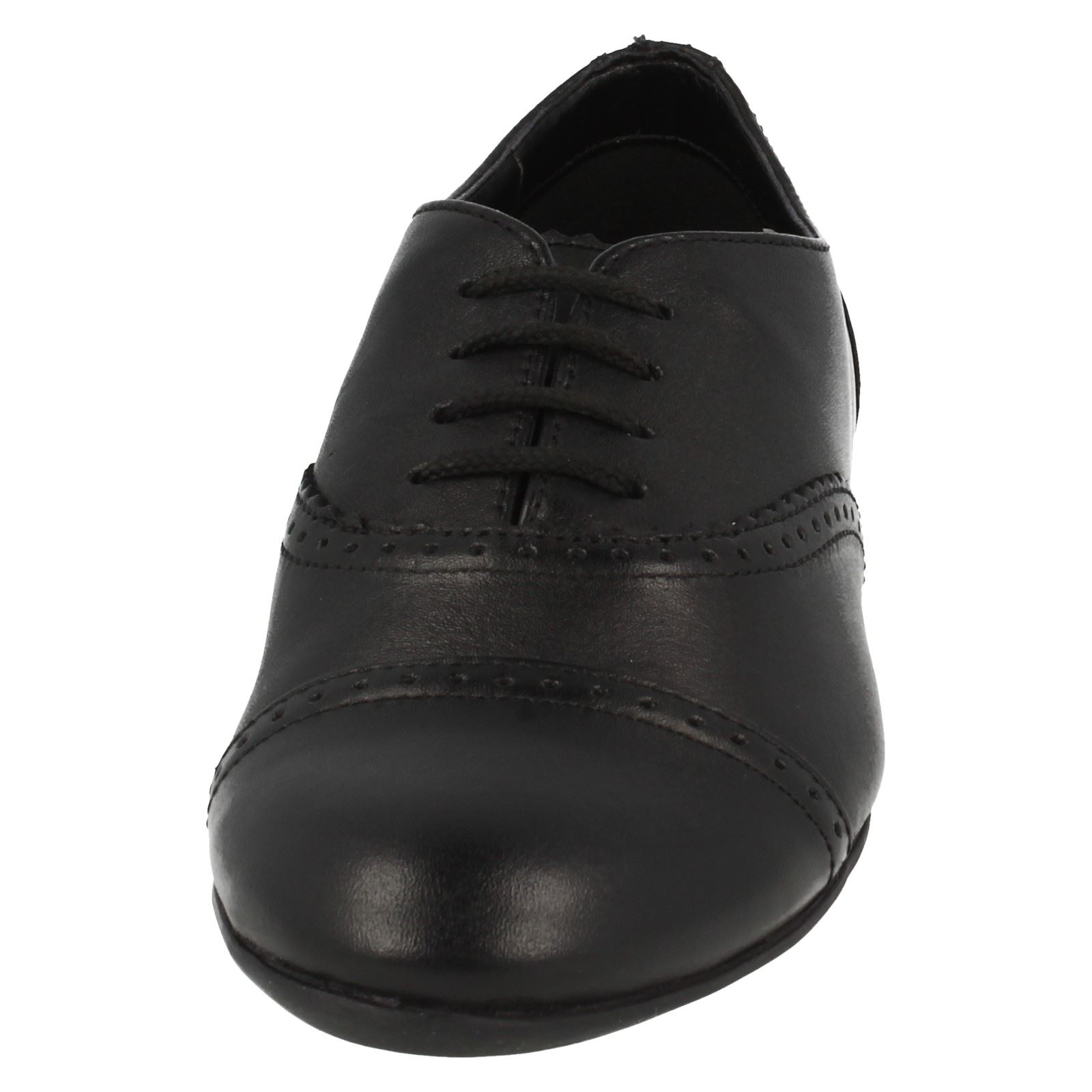 Clarks Filles Smart School Shoe Erica dentelle