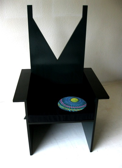 Zetel met geometrische opdruk
