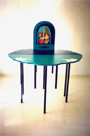 Tafel met tabernakel. Vast expositiemateriaal