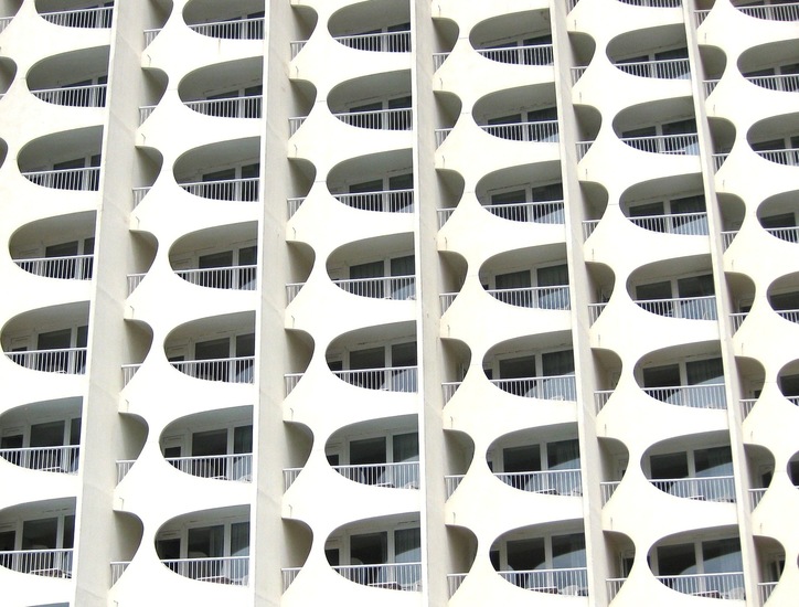 Dans van de geometrische grafiek in de architectuur 9